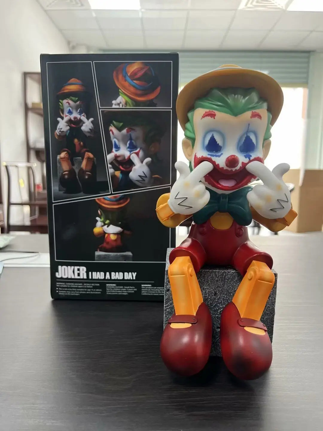 Pinocchio Joker Beeldje